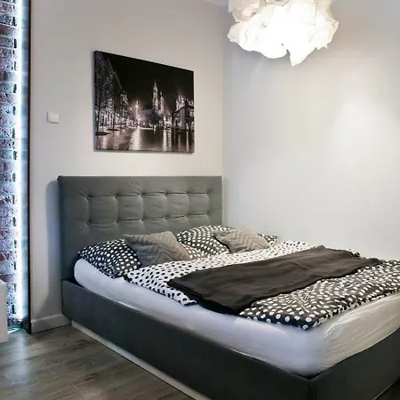 Cichy W Centrum Krakowa Salwator Apartment