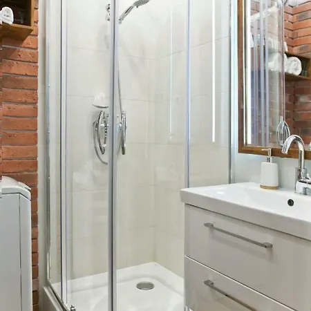 Cichy W Centrum Krakowa Salwator Krakow